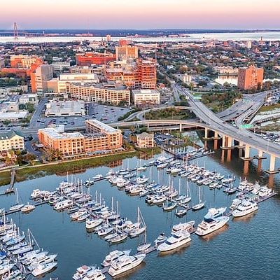 Featured Image of Great 55 x 18 ft slip in downtown Charleston SC.