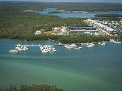 Dock For Rent At 38′ slip at Calusa Marina Yacht Club. Water and pump out included.