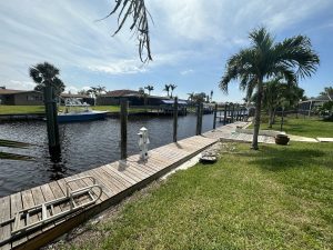 Dock For Rent At Great fixed dock with pilings. South of midpoint bridge