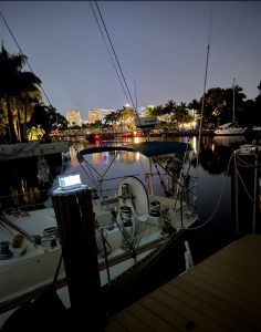 Dock For Rent At 65FT Dock on the New River Fort Lauderdale Las Olas Power & Water