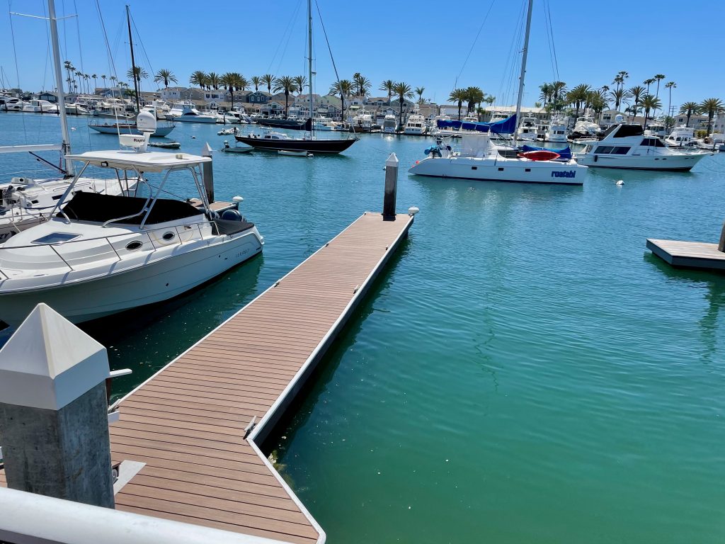 Featured Image of Beautiful Dock w/ Newport Lifestyle