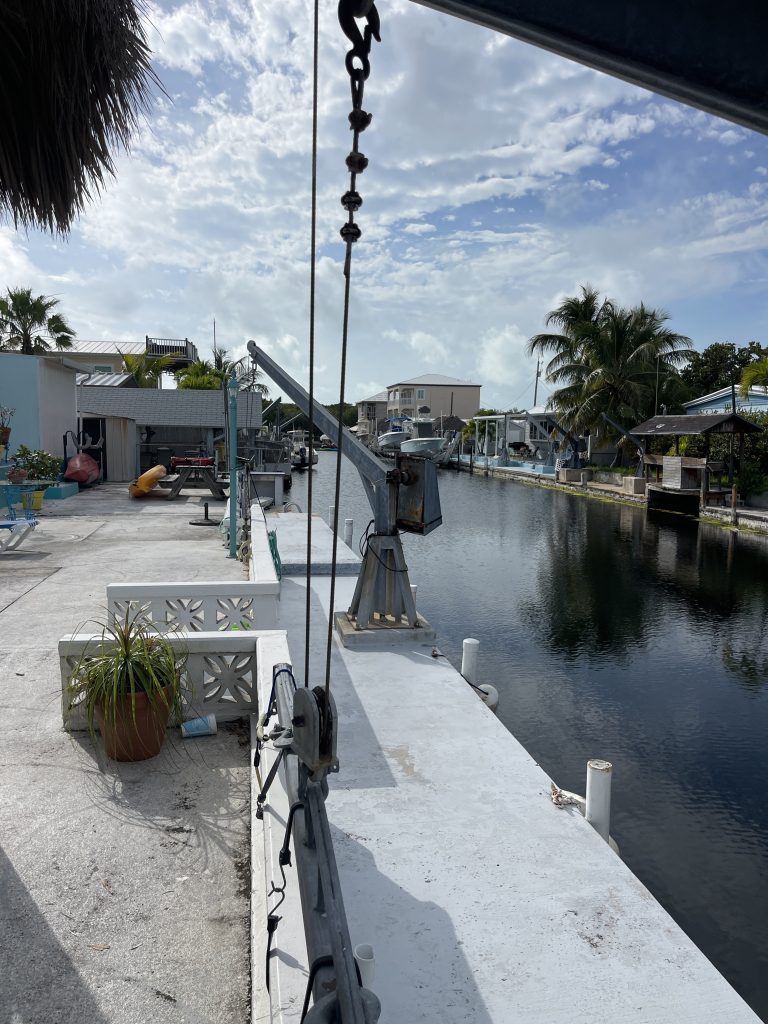 Featured Image of CONCRETE DOCKAGE 80 FT + CANAL KEY LARGO WATER ELECTRIC 35X THE LENGHT