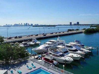 Dock For Rent At 40’ Slip. Miami, FL.