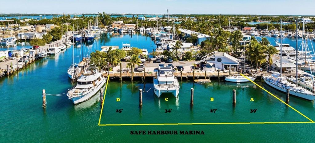 Featured Image of LARGE YACHT COUNTRY – 4 Slips / Key West