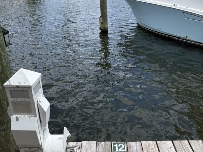 Dock For Rent At Dock for Motorboat in Miami River
