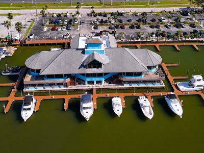 Dock For Rent At Deep Water Wet Slip with Direct Gulf Access, Bathrooms and Restaurant
